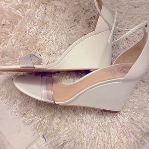 Vince Camuto White Lace Up Wedge **New**